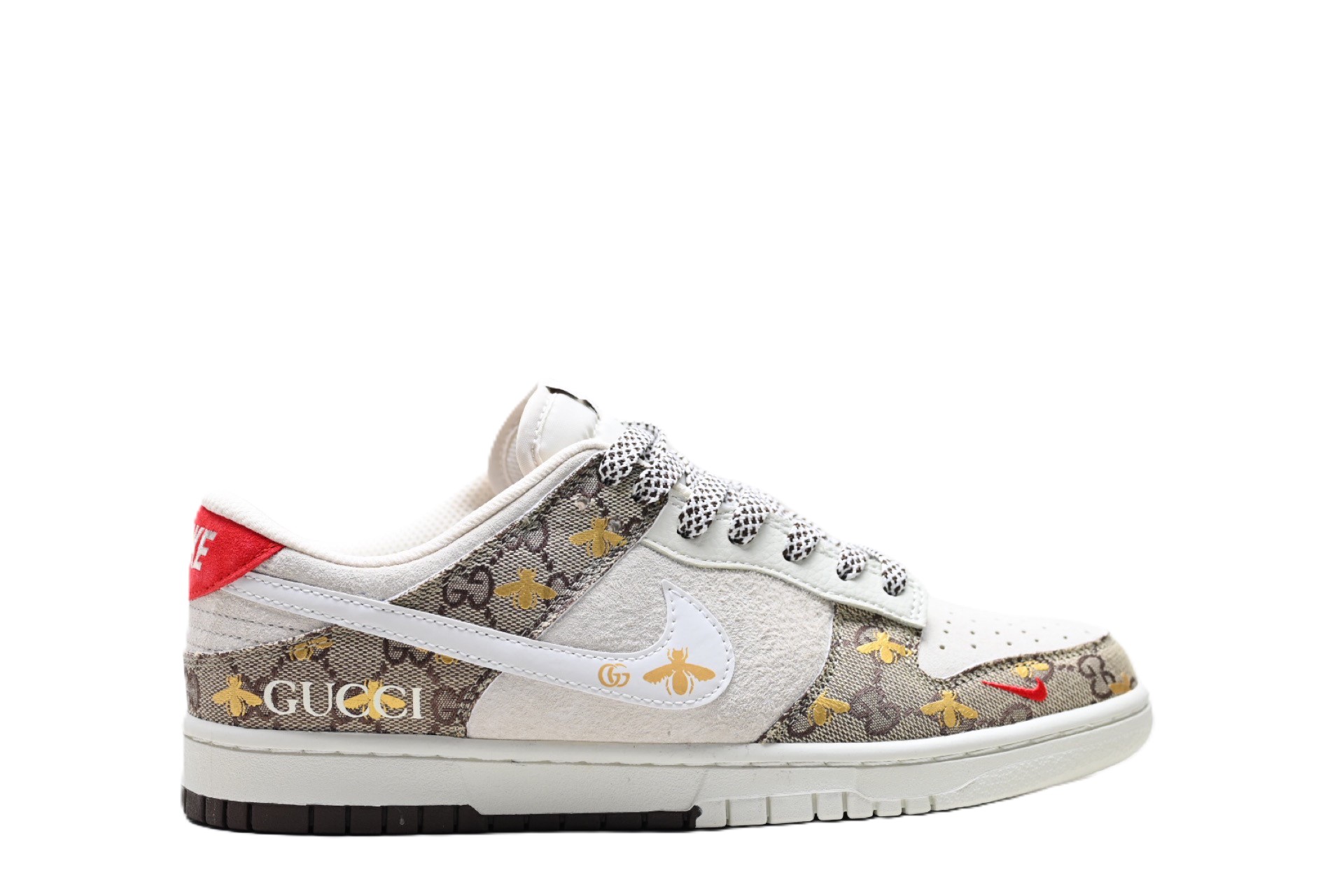 Nike casual sports shoes